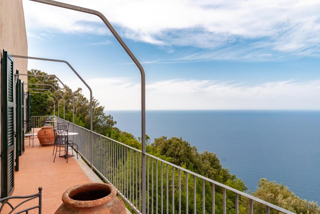Castello Di Populonia Villa A Mare Экстерьер фото
