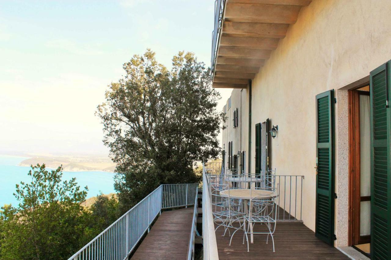 Castello Di Populonia Villa A Mare Экстерьер фото