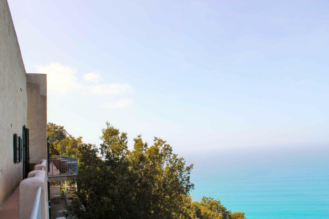 Castello Di Populonia Villa A Mare Экстерьер фото