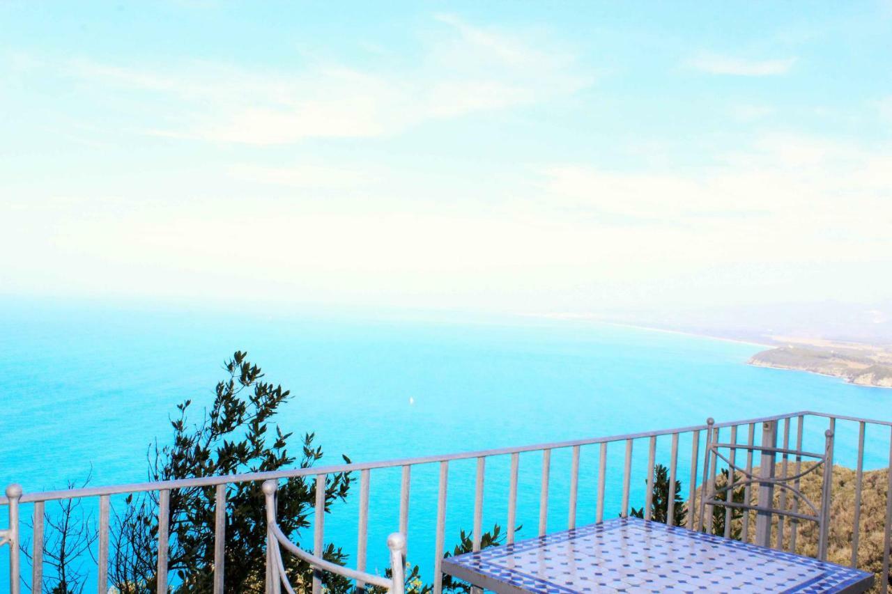 Castello Di Populonia Villa A Mare Экстерьер фото